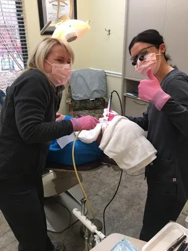 Dentist Bentonville - Rebecca Bryan DDS & John Curtis DDS - Bentonville Dentist 6 Featured image